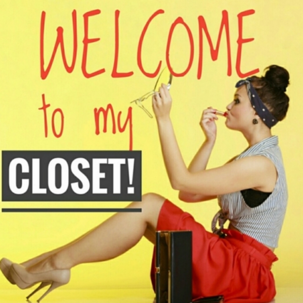 Welcome To My Closet! Enjoy Browsing or Bundling! ✨